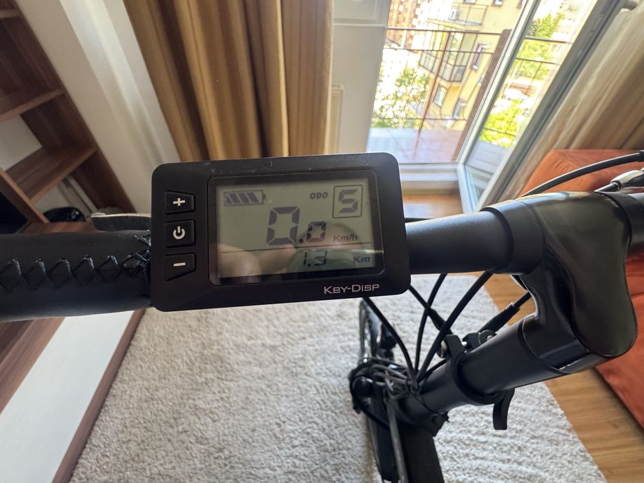 Bicicleta electrica pliabila Devron