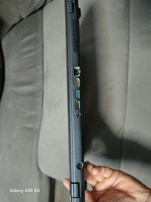 Лаптоп Packard bell