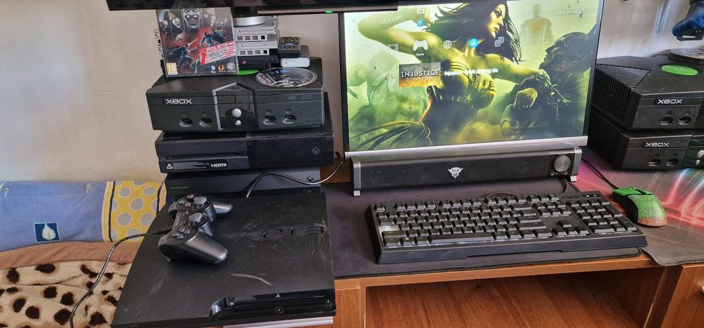Vând Playstation 3 Slim/Ps3 Slim 150GB