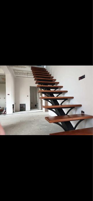 Balustrada din teava,fier forjat,riflaj metalic,scari metalice