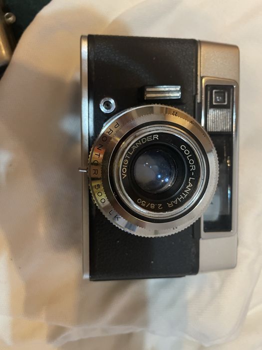 Aparat foto Nikon Canon Voigtländer – de colecție