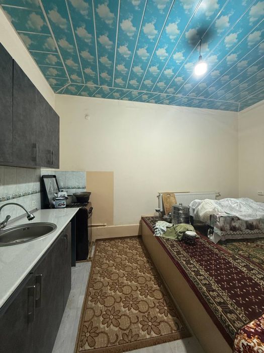 Назарбек Харакат 4 сотихли уй соотилади