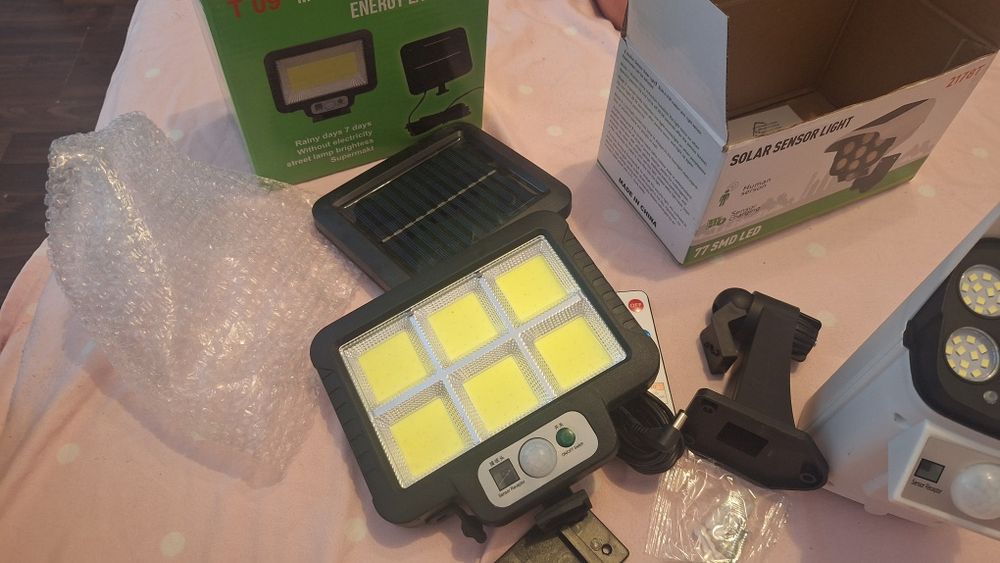 Lampa solara T09 cu senzor de miscare