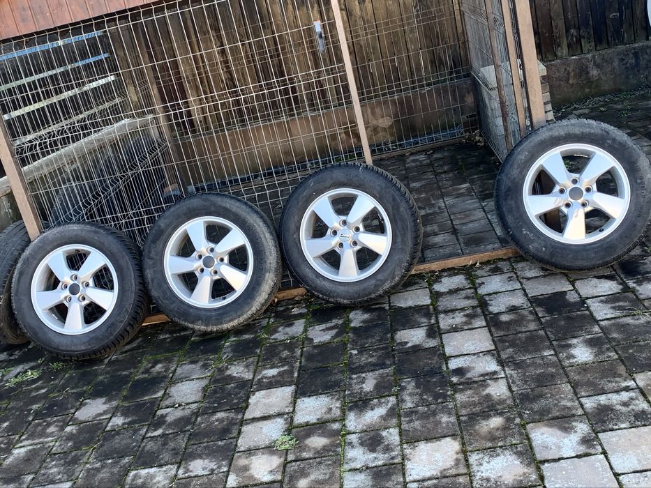 Roti iarna jante 215/65/16 Nissan Renault Kia Hyundai Daihatsu Duster