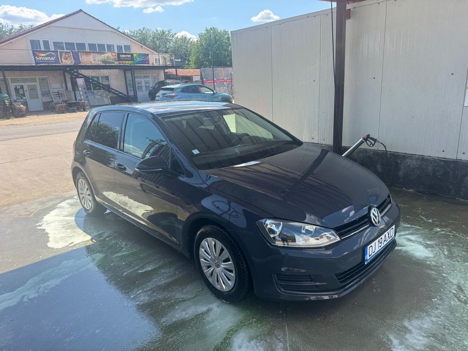 Golf  7 1.2 benzina an 2013
