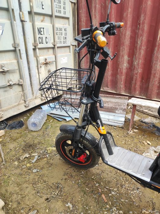 Skuter drongo sotiladi