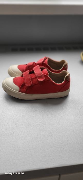 Детская обувь,  кроссовки