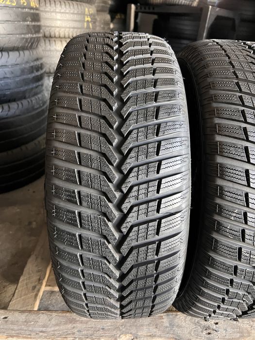 4 anvelope iarna 205/55/16 , Vredestein , 7.8 mm !