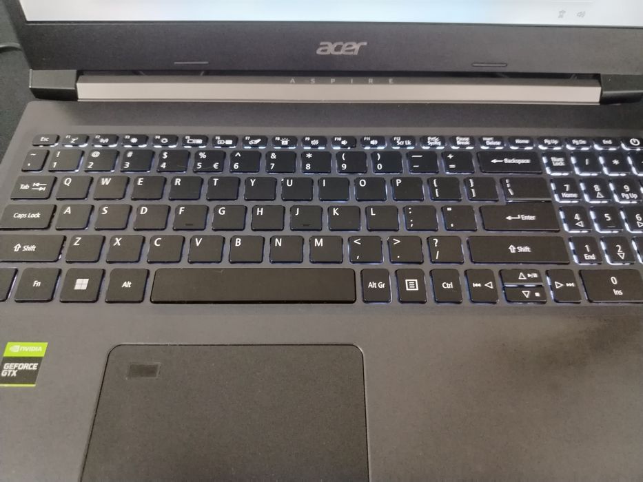 Laptop Acer Aspire 5