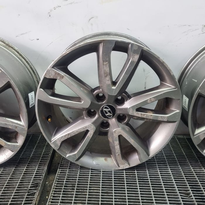 Jante aliaj Hyundai Santa Fe 3 2012 - 2016 (1351) R18 5X112 Garantie