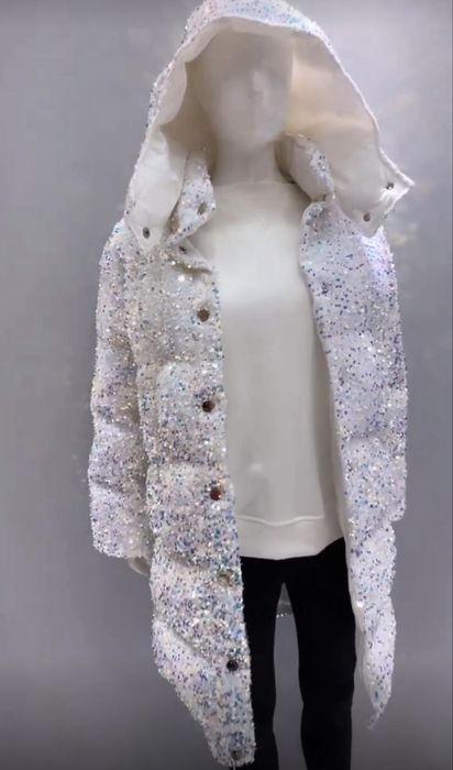 Продам зимнюю куртку