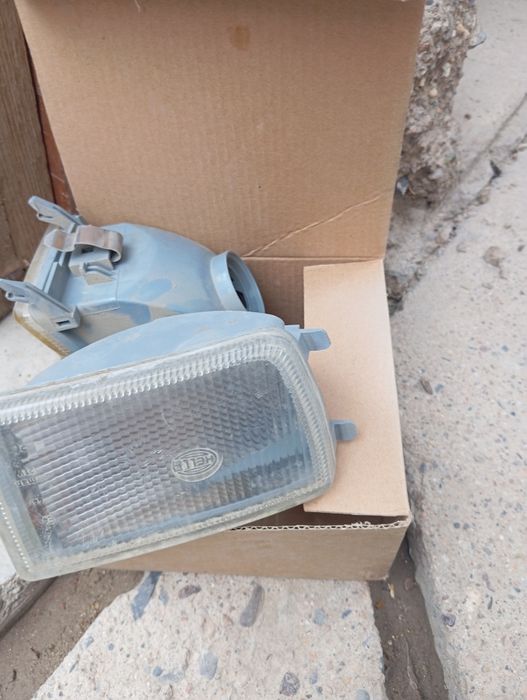 Продам поворотники на гольф 3