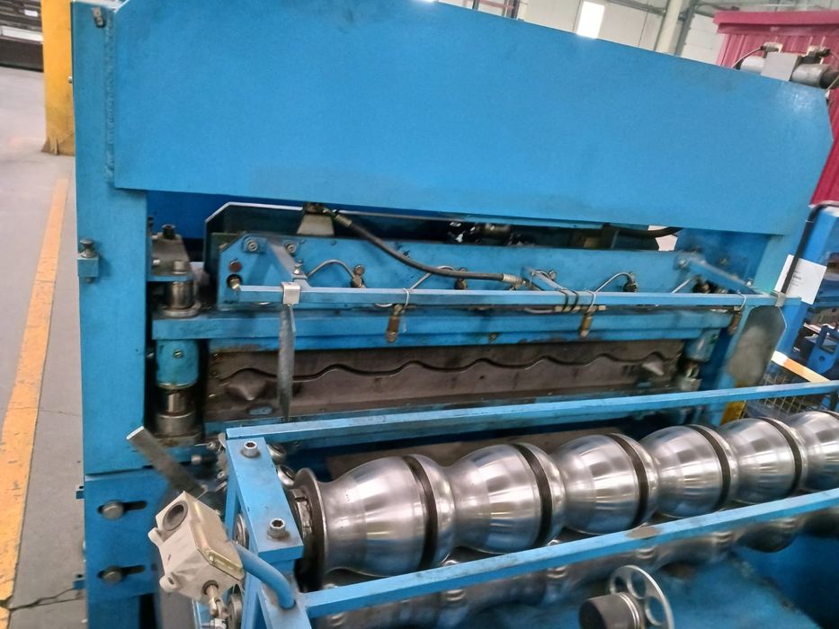 Linie/utilaj tigla metalica+ coama-afacere
