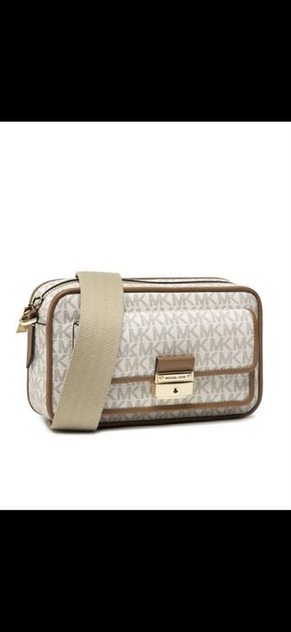 Michael Kors чанта нова оригинална