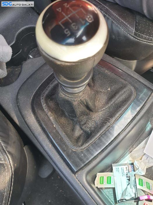 Nuca cu Manson Schimbator Cutie Viteze 5 Trepte Hyundai Santa Fe 2006 - 2012 [Q4050]