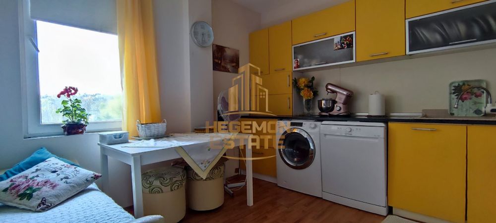 3-стаен в Варна, област-к.к. Св.Св. Константин и Елена площ 101 цена