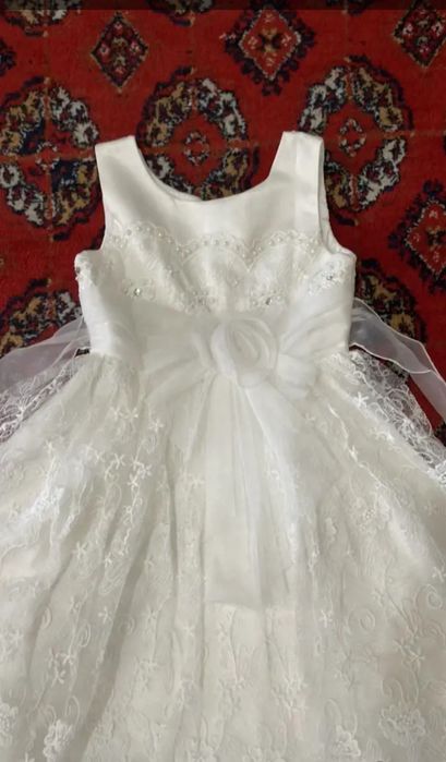 Продам детское платье