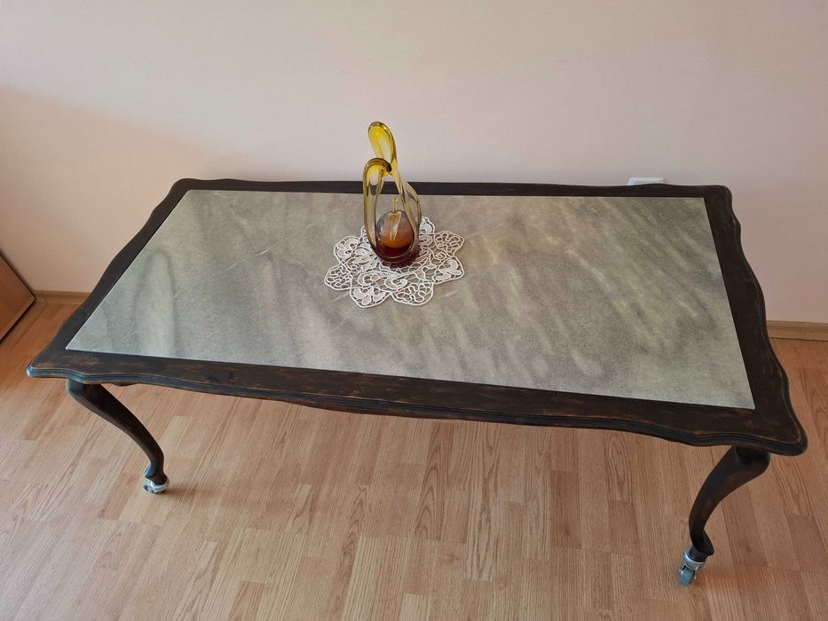 Аристократична холна масичка с мраморен плот, УНИКАТ