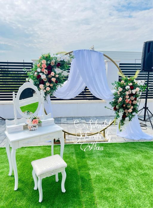 Baloane  pentru majorat/botez/nunta si  flori  Pitesti!