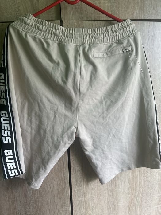 Pantaloni scurti guess