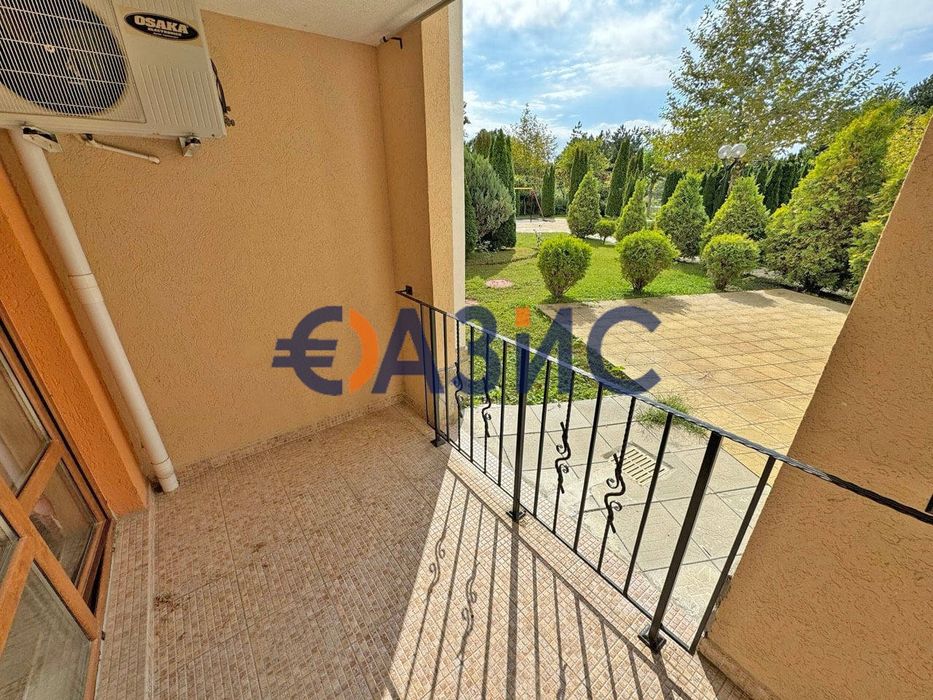 Продава се Двустаен апартамент в Свети Влас - 74 кв.м за 994 €/кв.м - Снимка #12