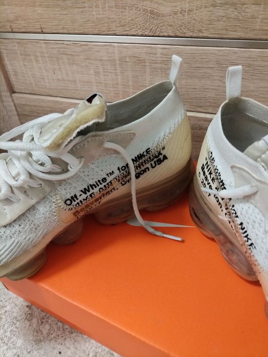 Маратонки  nike 44 номер