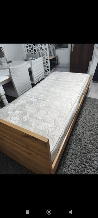 Продаю кровать в отличном состоянии