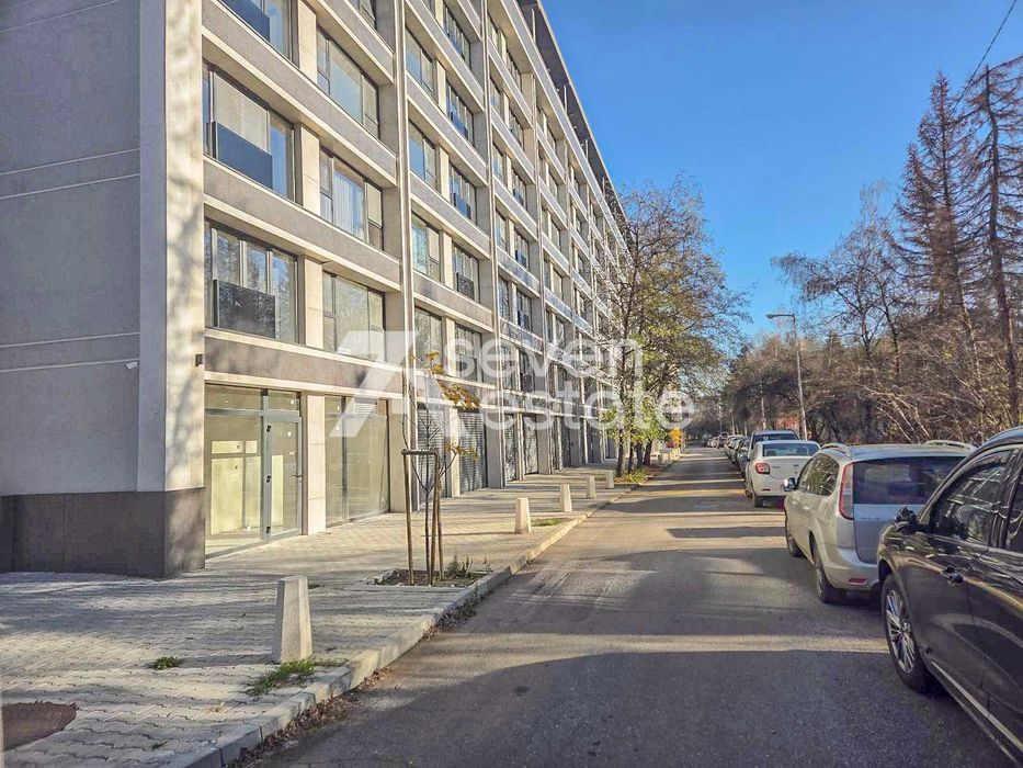 Продава се Тристаен апартамент в София, Гоце Делчев - 110 кв.м за 1878 €/кв.м - Снимка #15