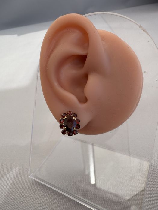 Cercei din aur 8 k si granate Boemia