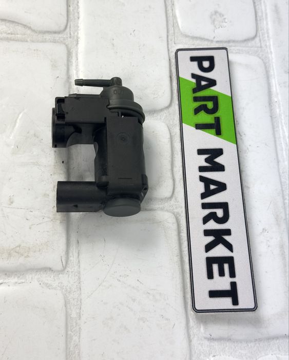 Клапан налягане AUDI 059906627L