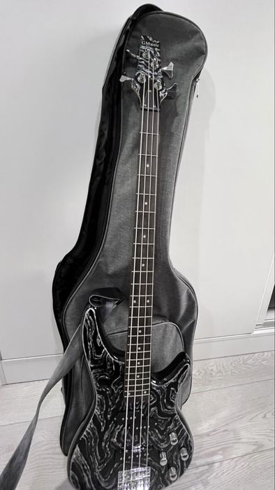 Электро бас гитара Gmusic