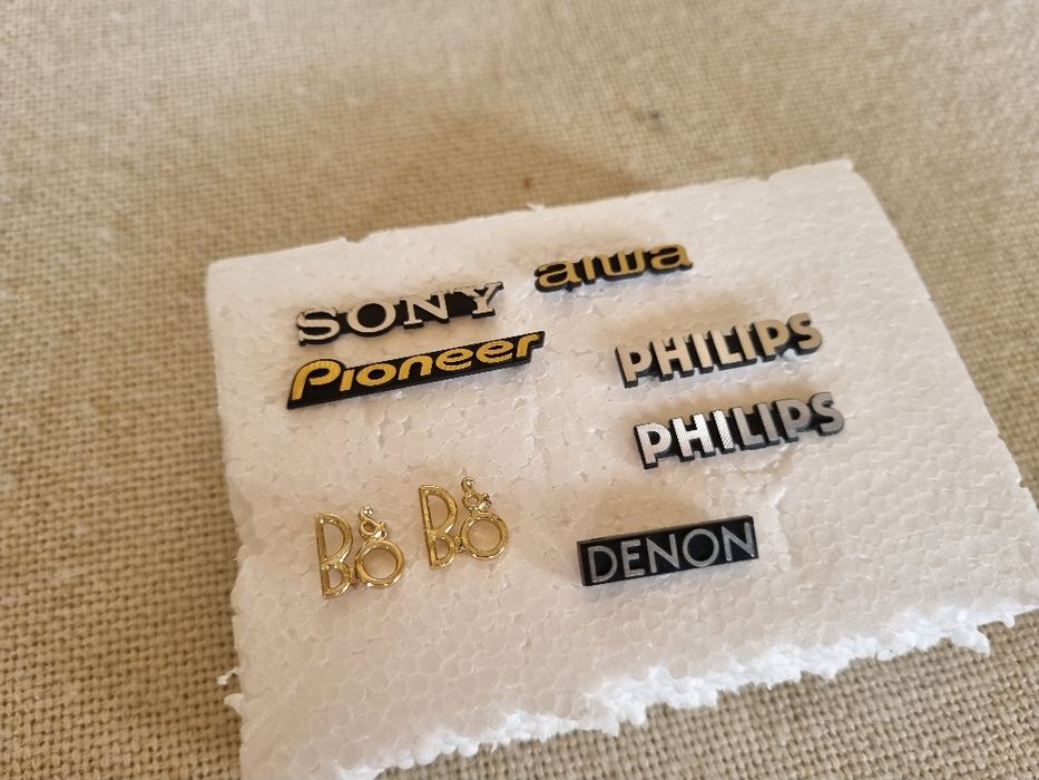 Pachet Sigle/Logo Phillips, Sony, Denon, etc. Perfecta stare.