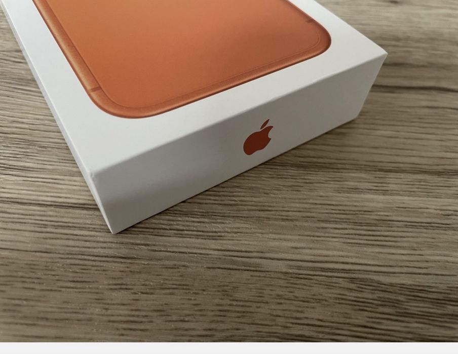 Iphone 17 pro max 512GB отключен