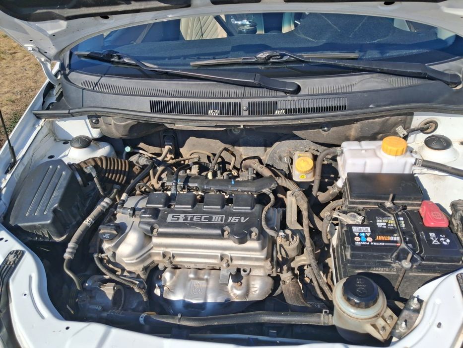 Авто Chevrolet некси