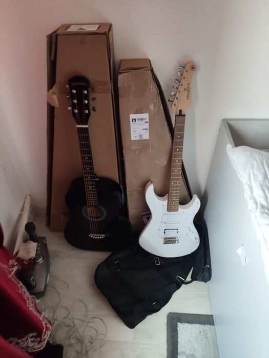 Yamaha Pacifica 012 white