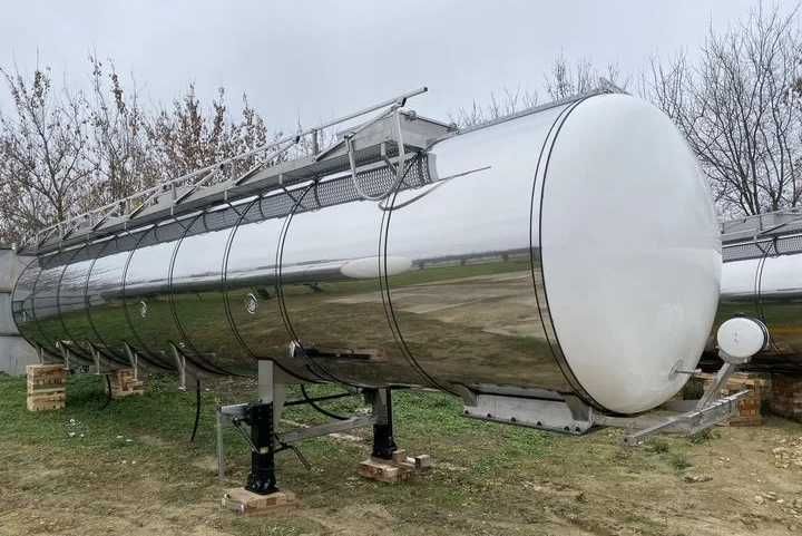 Полуприцеп пищевая цистерна BERGHEL 31000Л 3-осная, 2025