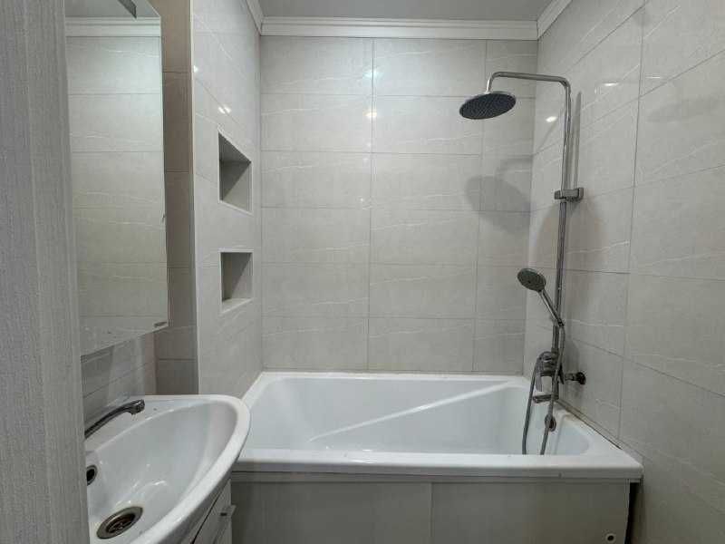 Продам 2-комн квартиру