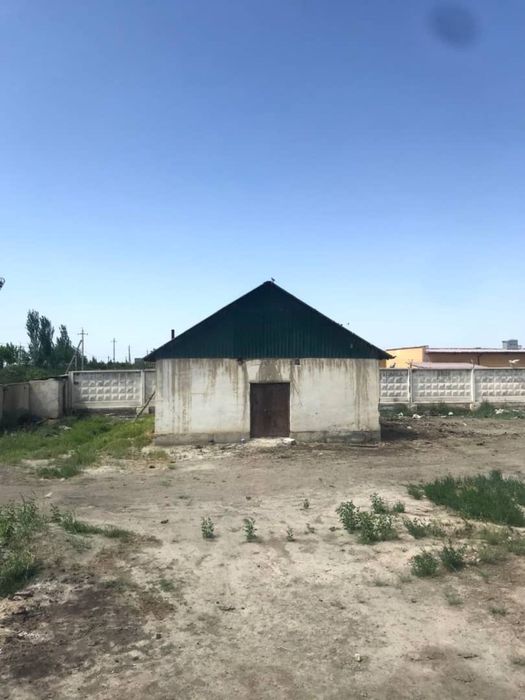 Noturar joy sotiladi