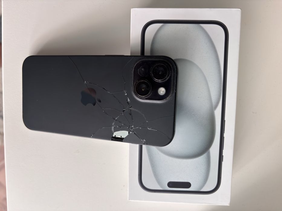 iPhone 15 продам