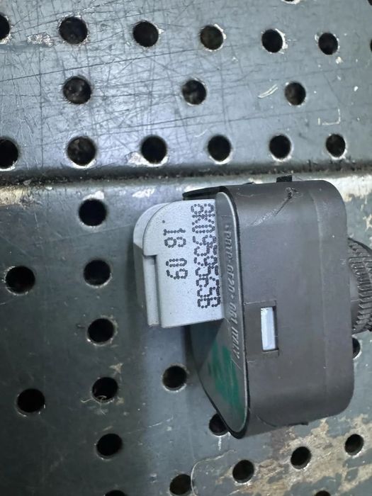 Buton reglaj oglinzi audi a4 b8 8k 8k0959565b