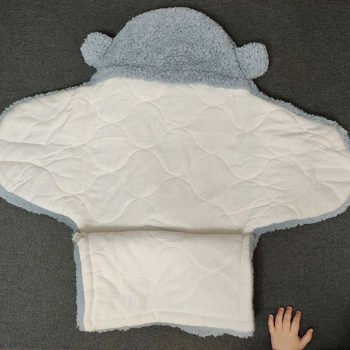 3 Pufosenii de iarna nou nascut (0-3M)