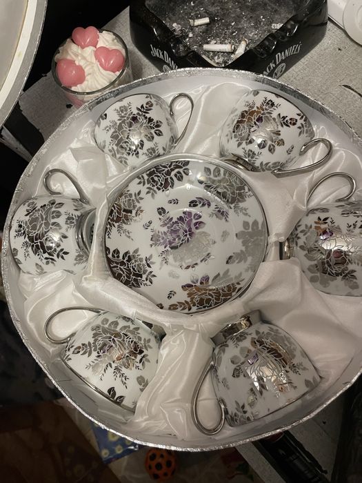 Сервиз от соц време