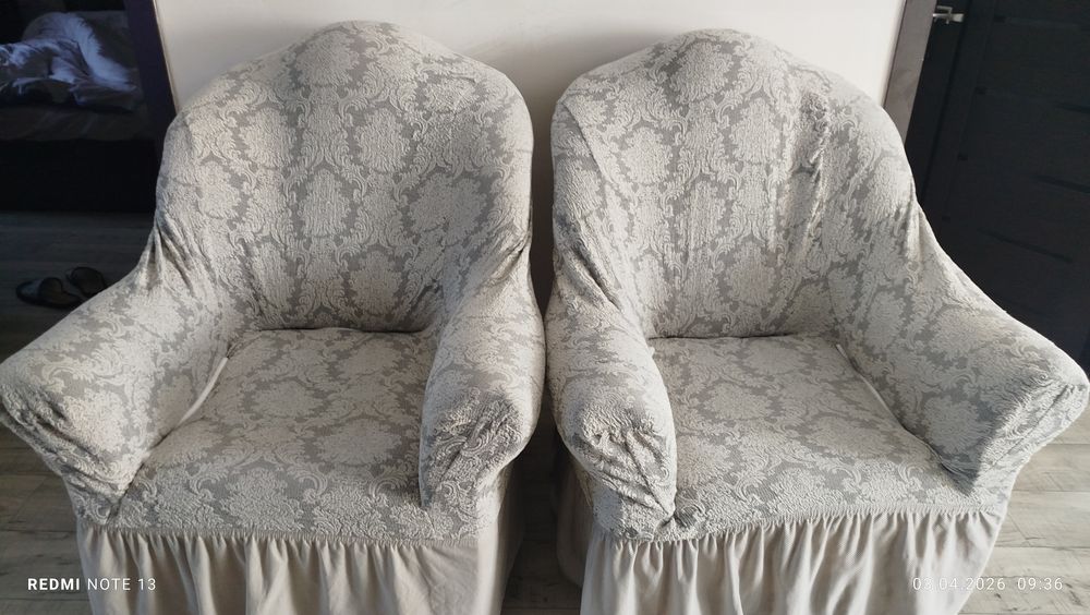 Продам чехлы б.у за 13.000