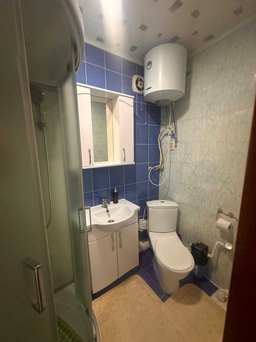 Продается 2 комн квартира Васильковский,28