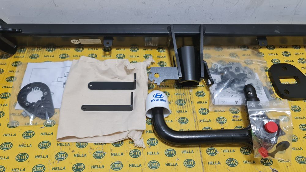 Kit nou original carlig tractare remorcare Hyundai Tucson NX4 NX4e KIA