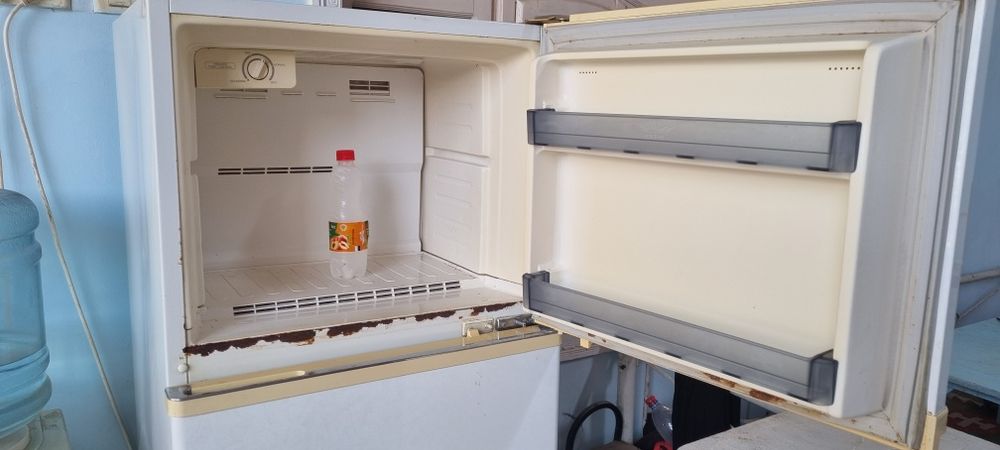 Холодилник супер генерал бу.