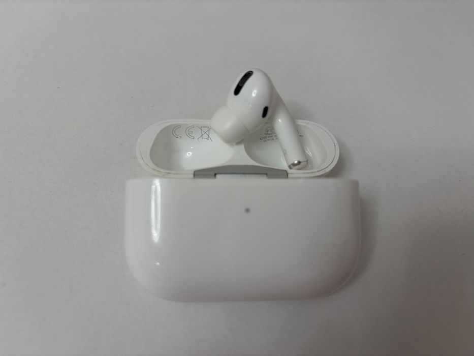Airpods pro оригинал