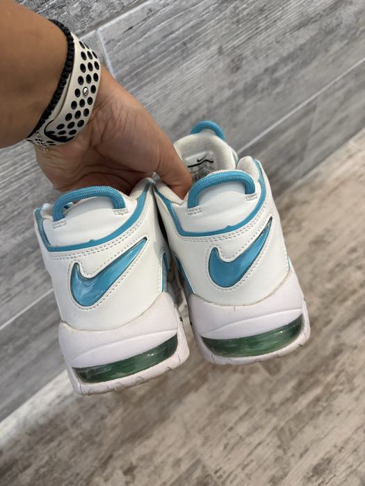 Маратонки, кецове, сникърси Nike air uptempo бяло, синьо, зелено