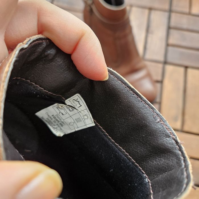 Botine din piele