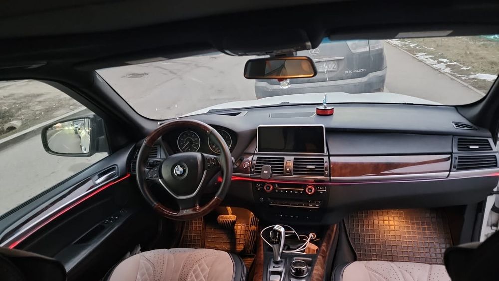 Bmw x5 e70 4.8 л